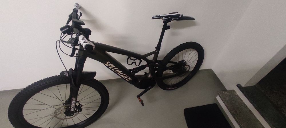 Bicicleta elétrica specialized  " Turbo Tero X 4.0"