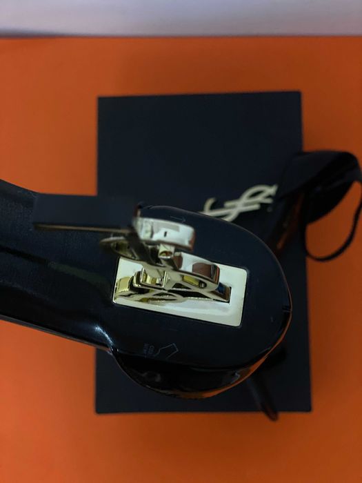 Salto Yves saint laurent