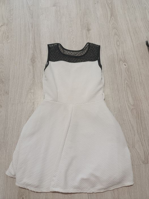 Biała sukienka 38 M