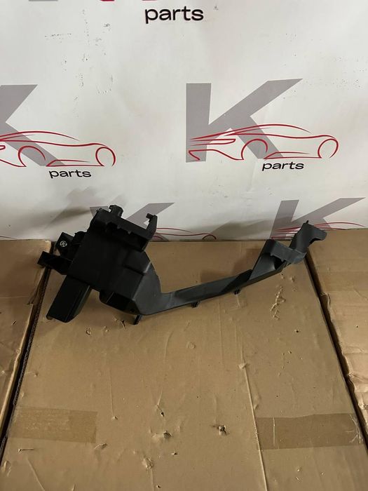 Audi Q5 2021 2022 2023 2024 Кріплення фари праве переднє 80A 80D 805 608 B