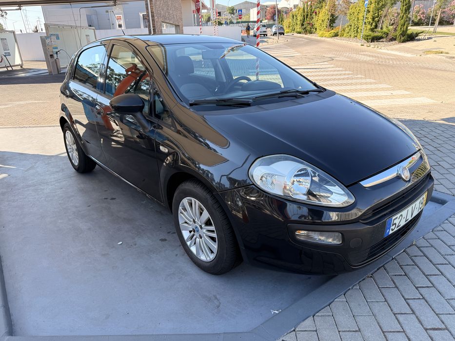 Fiat grande punto evo ( leia o anuncio)