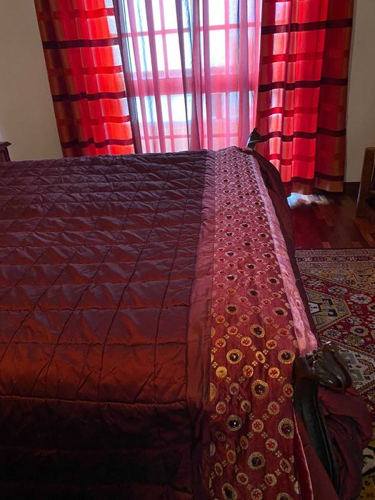 Cortinado + Colcha de Cama