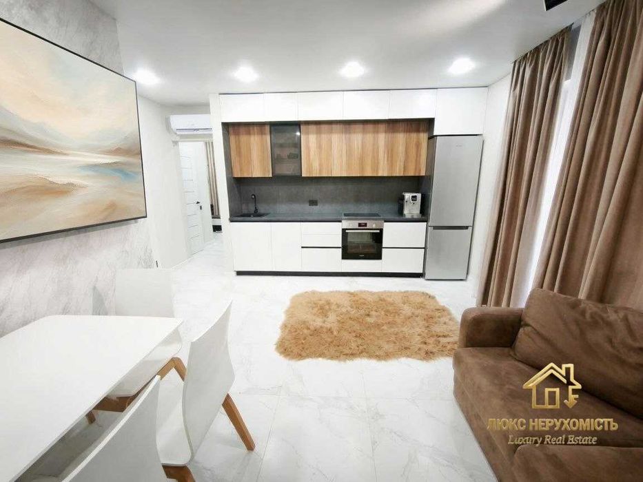 Продам 3 комнатную квартиру 57 Жемчужина, новый евроремонт!