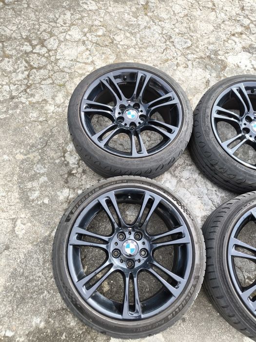 Jantes 18 bmw style 350M como novas com 4 pneus como novos 225/40