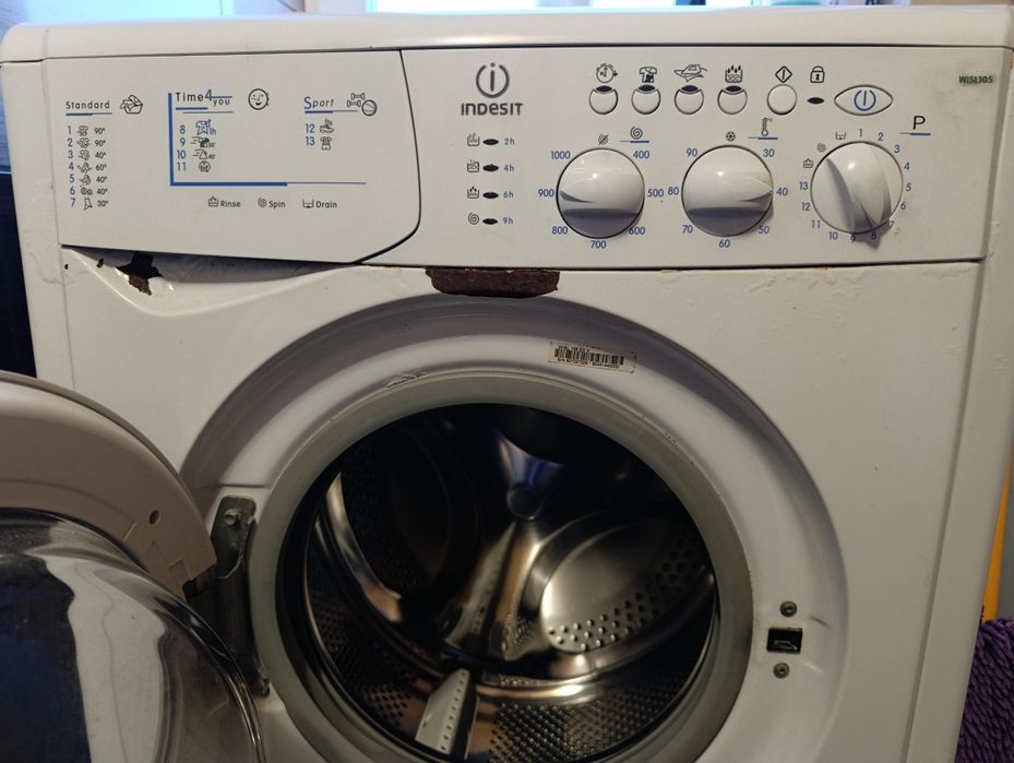 Пральна машина Indesit WISL 105 (на запчастини або відновлення)