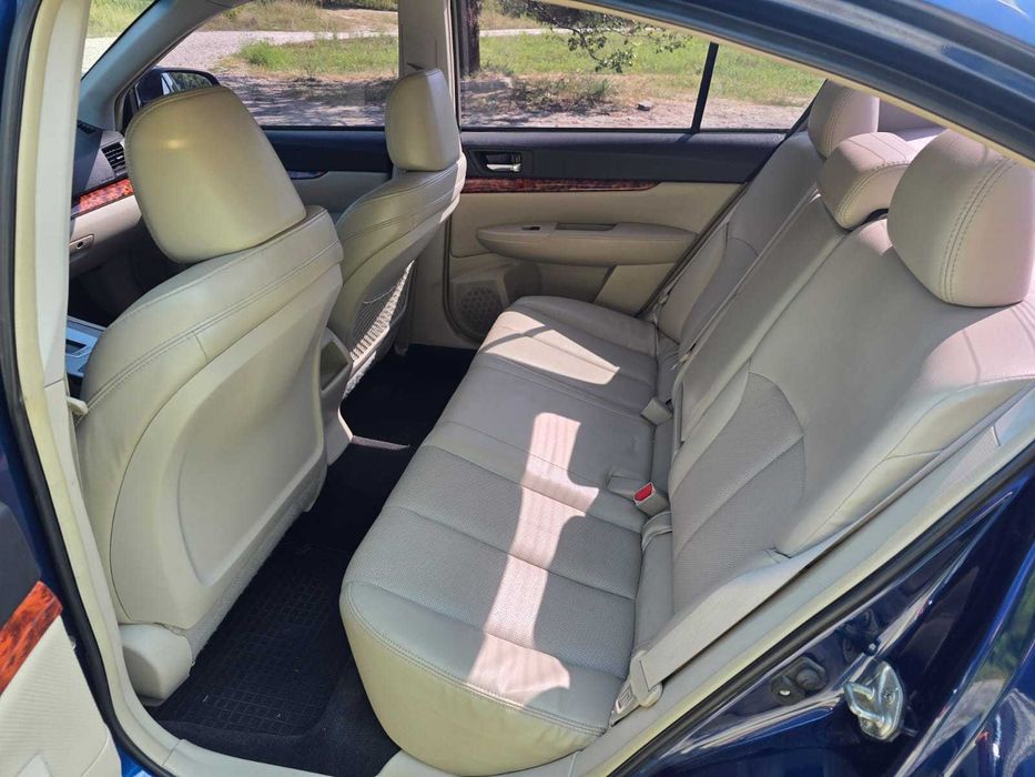 Subaru Legacy 2011 limited