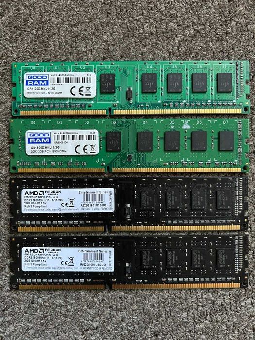 Пам'ять AMD 2 GB DDR3 1600 MHz та GOODRAM 2 GB DDR3 1600 MHz