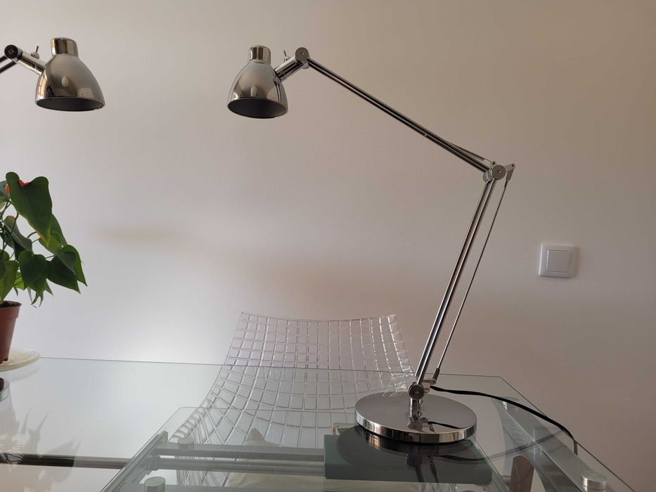 Candeeiros de secretária IKEA