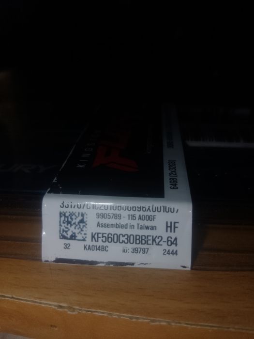 Оперативная память Kingston FURY KF560C30BBEK2-64 DDR5 64GB (2x32GB) 6