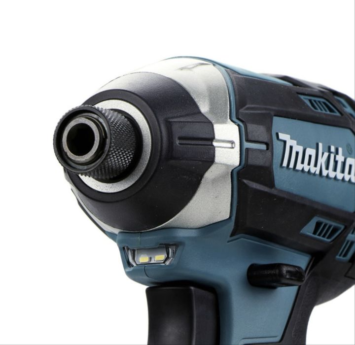 Акумуляторний ударний шурупокрут (імпакт) Makita LXT DTD152Z