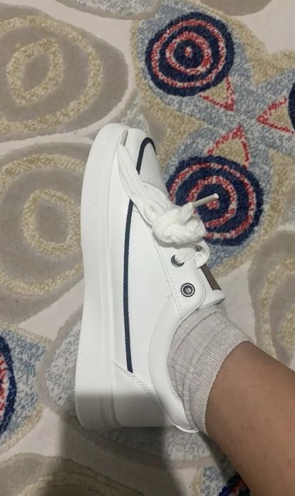 Białe oldschoolowe tenisówki trampki 40 nowe gruba podeszwa