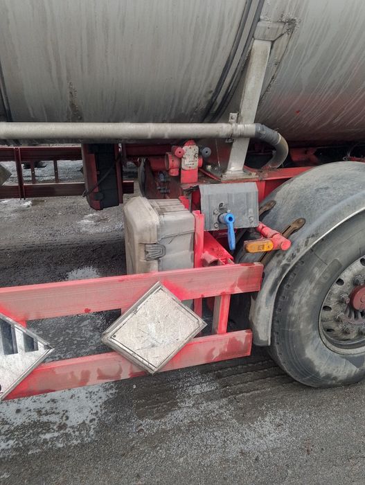 Käsebohrer cysterna ADR L4BH  Nierdzewka 1 komora 30000 litrów
