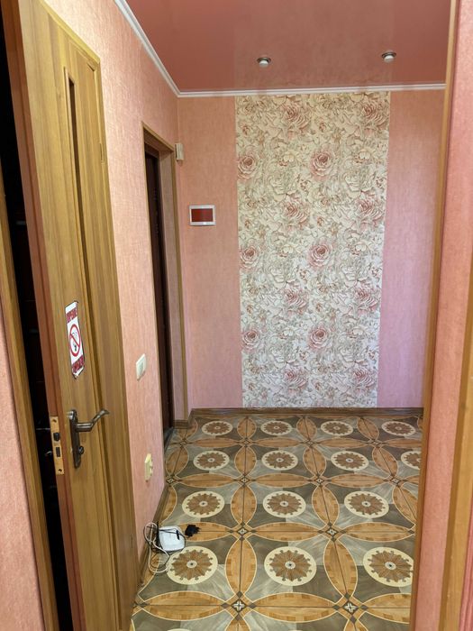 Квартира в центрі однокімнатна без посередників.