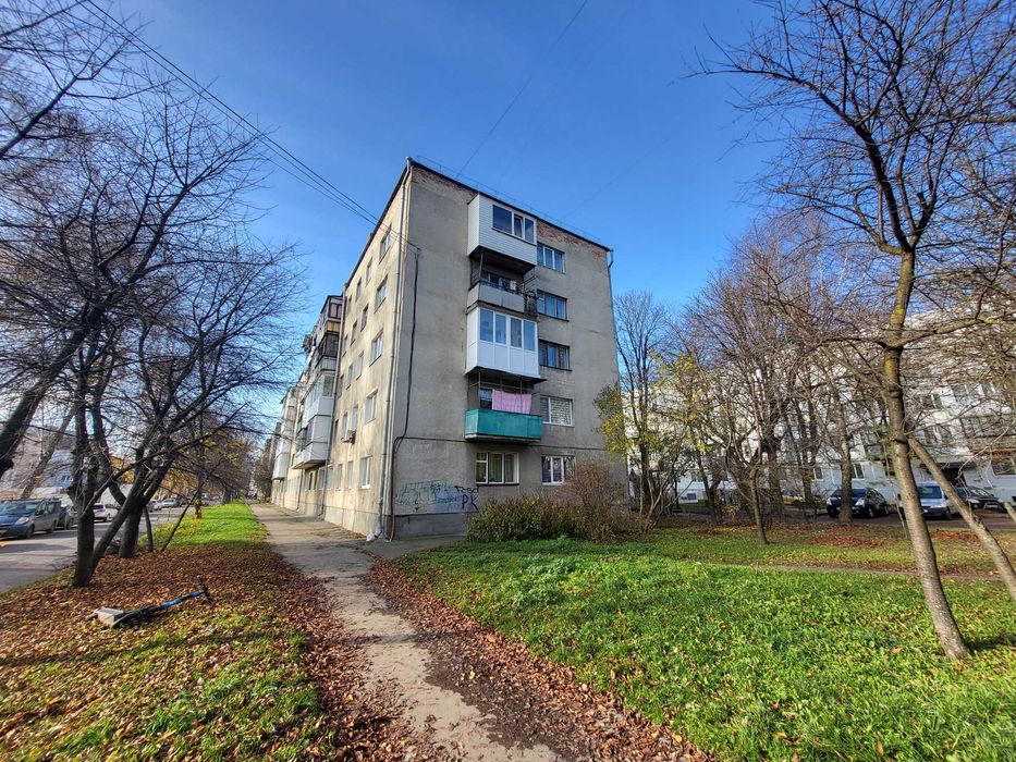 Простора 3-кімнатна квартира в м. Луцьку!!!