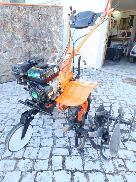 Heavy Duty Garden Cultivator. 196 cc 7 HP. 2 speeds forward one reverse.