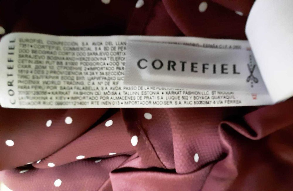 Vestido bordeaux com bolas brancas, Cortefiel, NOVO