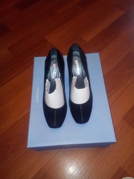 Туфли замшевые, чёрные, р.39. Фирма Wildcat.