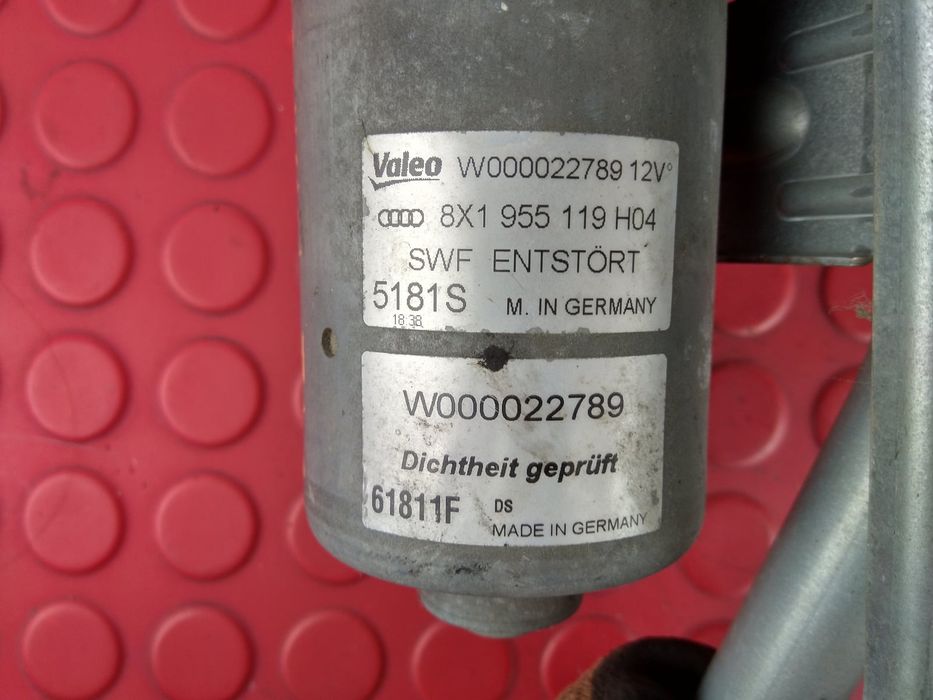 Motor Limpa Vidros Frente 8X1955119H04 - AUDI A1