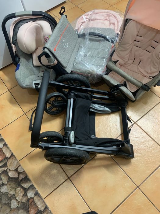 Carrinho de bebé64862815325955124