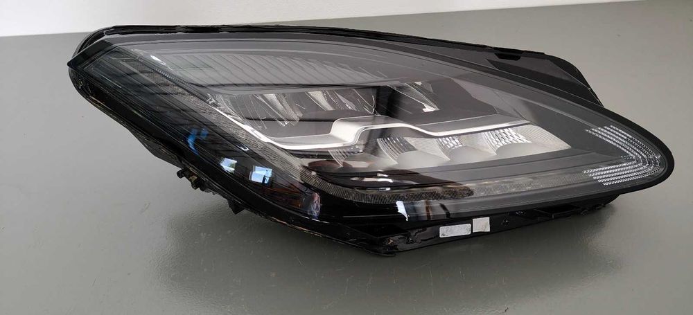 Lampa przod Full Led M9C3-13W029-BD Jaguar E-Pace Europa