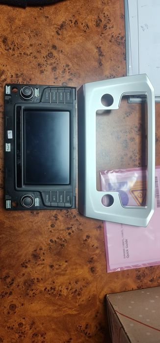 Рамка дисплея  discover media mib2 для Passat b8