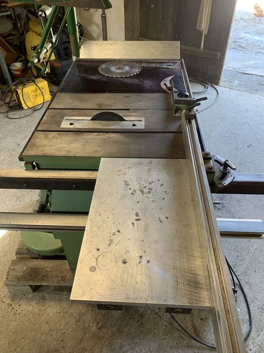 Pila formatowa krajzega