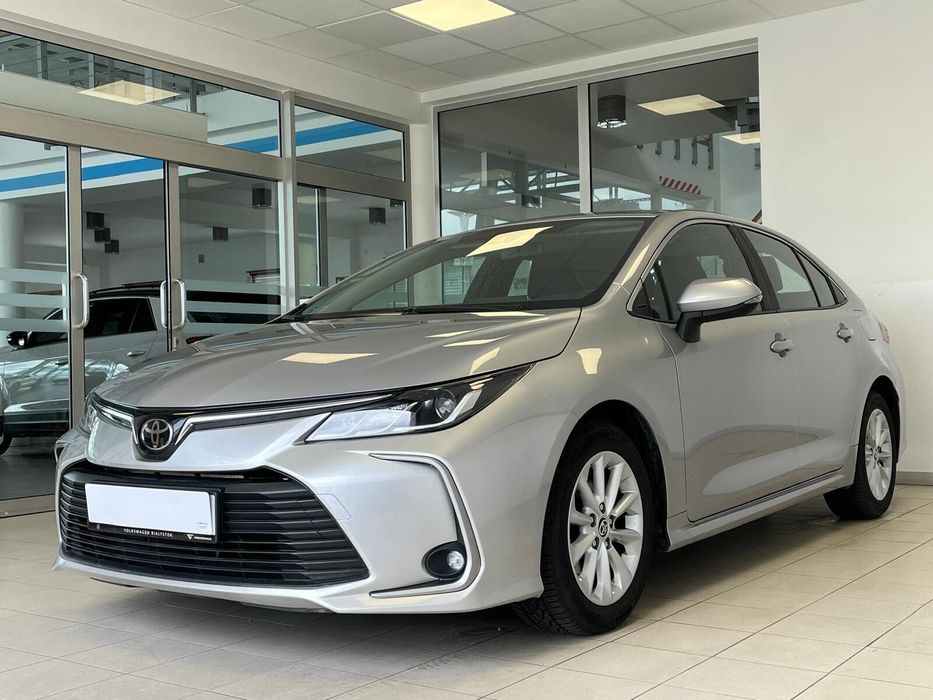 Toyota Corolla 1.5 Comfort 125KM / Serwisowany w ASO / Polski salon