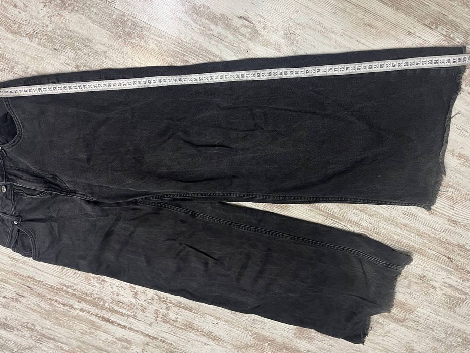 джинсы черные прямые