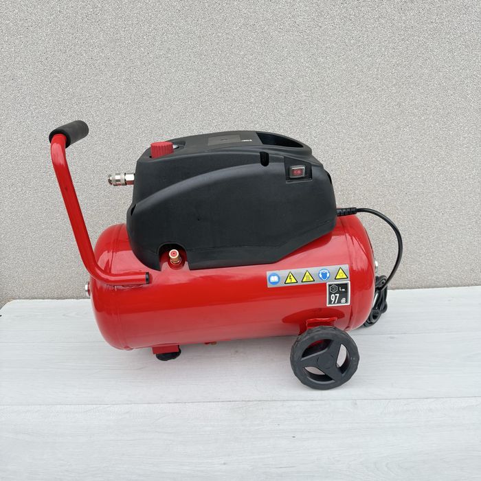 Продам комресор фірми Einhell 224/8 л, робочий!