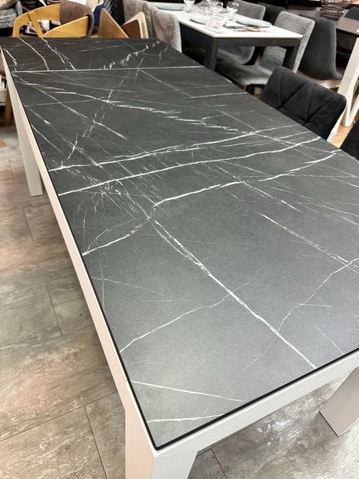 Rozkładany stół z sklejki meblowej/MDF i laminatu EGGER 123*75+50