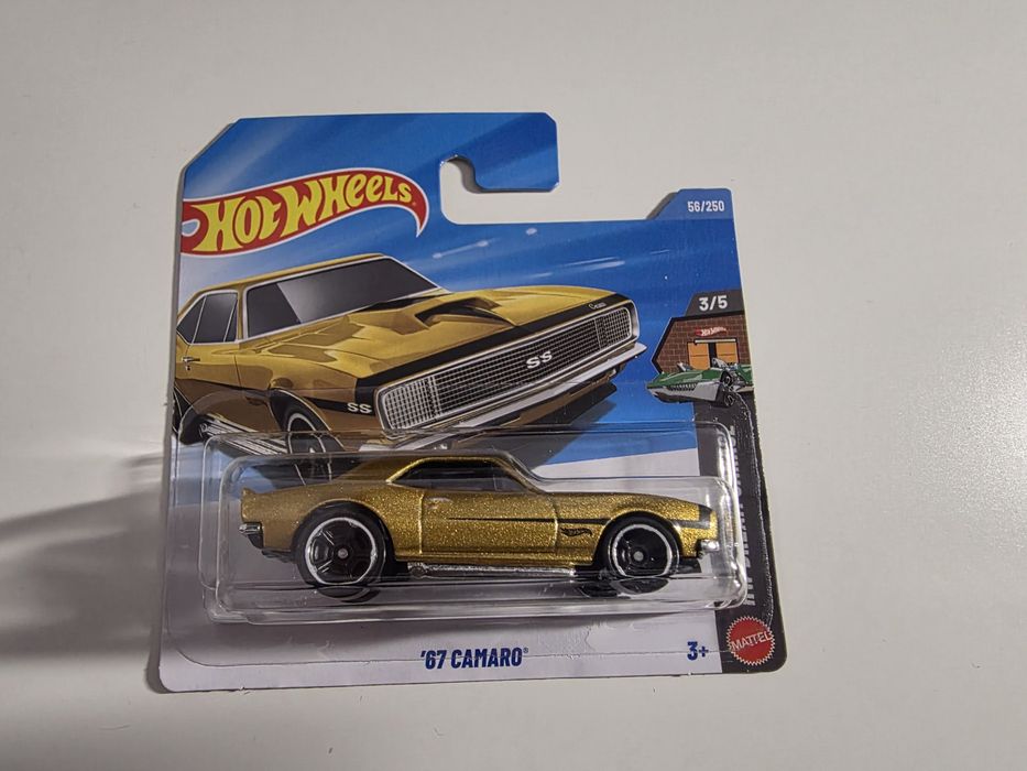 Hot Wheels Chevrolet Camaro Case C 2026