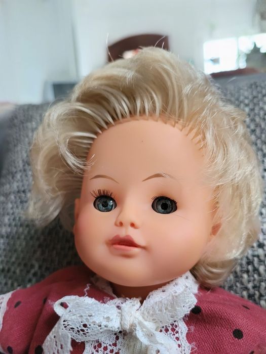 Śliczna  lalka blondynka 3m sygnatura  29cm