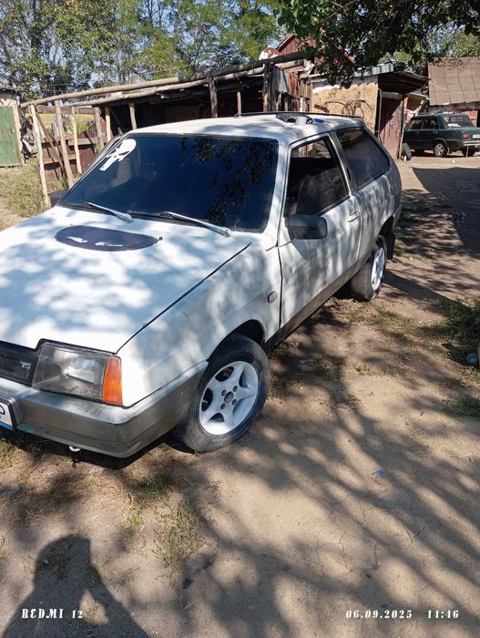 Автомобиль ваз 08