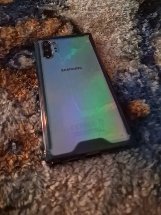 Samsung galaxi note  10 +     12 RAM 256 gb