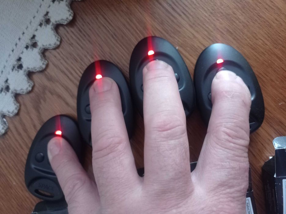 Nowe cztery sterowniki do napędu bramy Spacer 2 dwa przyciski