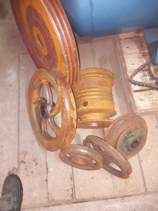 Koła pasowe kombajn bizon