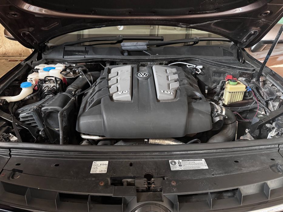 Шрот розбір авто автошрот розбірка розборка бу запчастини туарег нф фл Volkswagen Touareg NF FL розборка туарег каса CRCA  авторозбірка авторозборка
