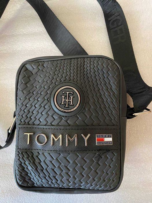 Сумочка  Tommy Hilfiger . Мужская сумка. Сумка через плечо.