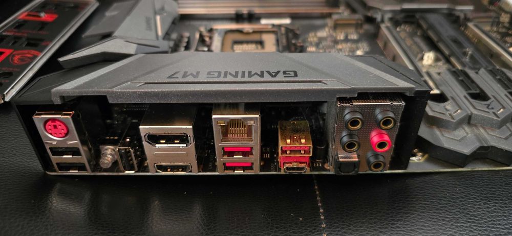 MSI Z270 Gaming M7 – Motherboard Gaming ATX LGA1151