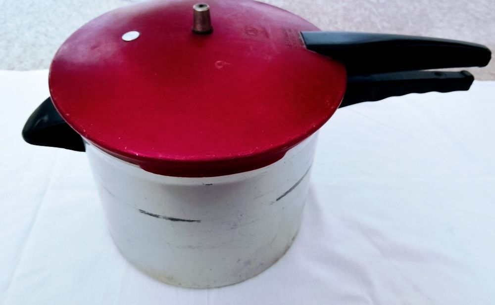 Szybkowar PRL 100% sprawny akcesoria