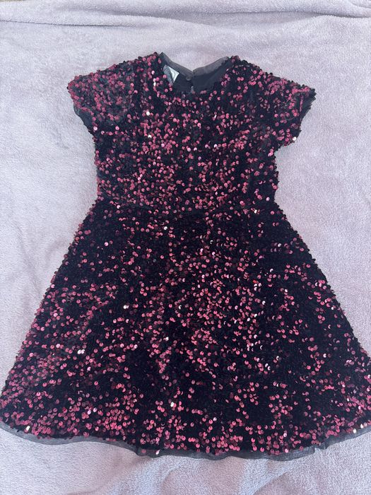 Оляг для дівчинки