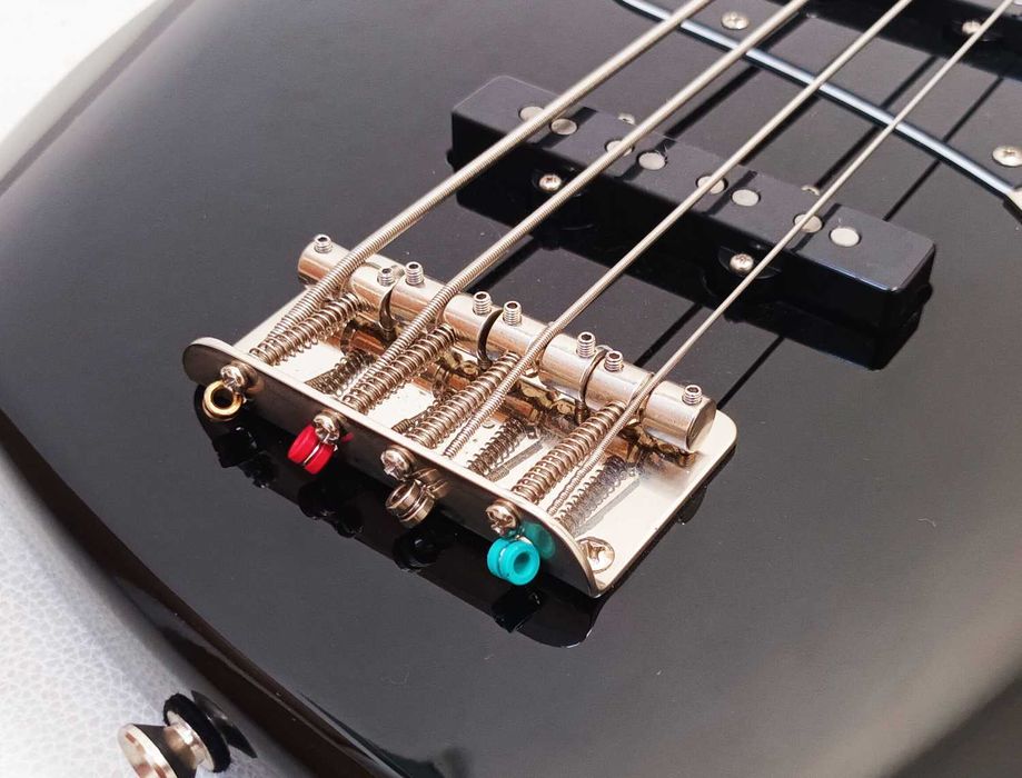 Squier Classic Vibe 70s Jazz Bass
