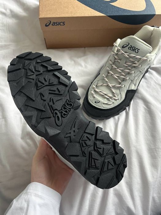 37-45 р кросівки ASICS Gel-Pickax white black