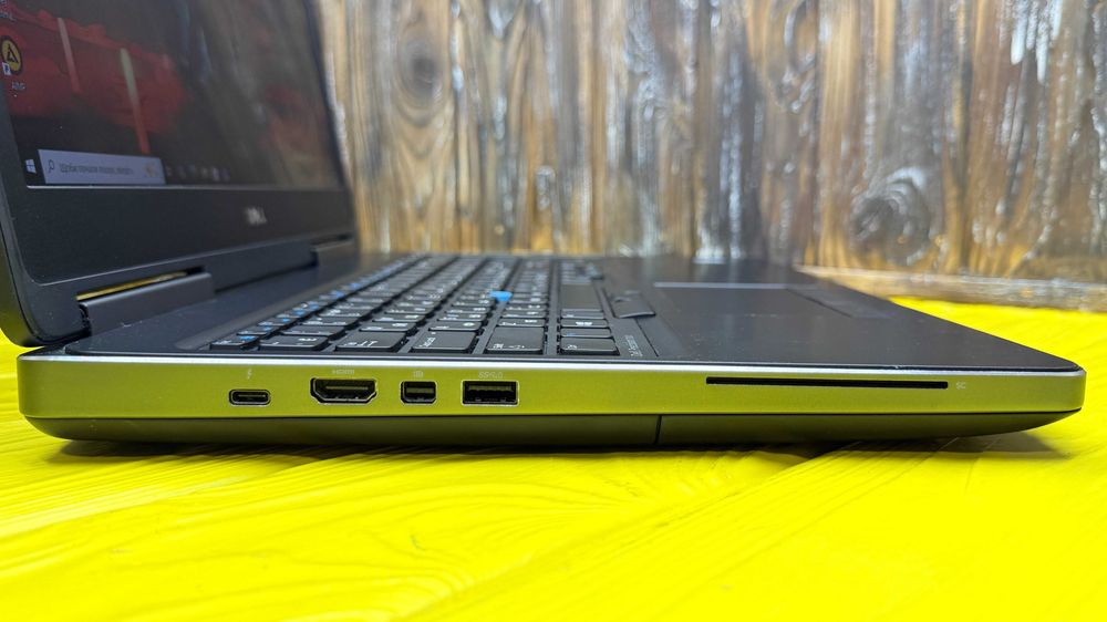 РОЗПРОДАЖ!  Потужний Професійний Ноутбук Dell Precision 7510 /Quadro M1000 2 GB