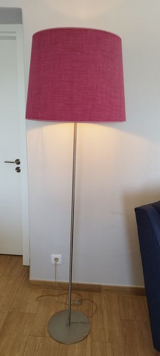 Candeeiros pé alto. Tall Lamps