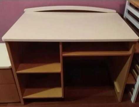 Berço transformável/evolutivo