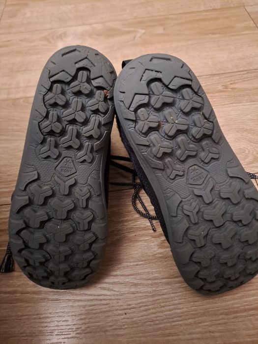 Kozaki śniegowce Decathlon rozmiar 37