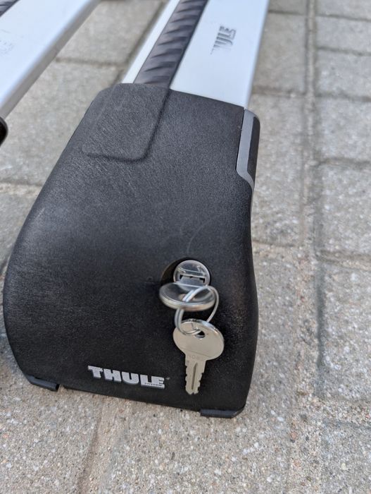 Bagażnik dachowy, belki  Thule Wing Bar Edge Renault Megane IV Grandtour 2016