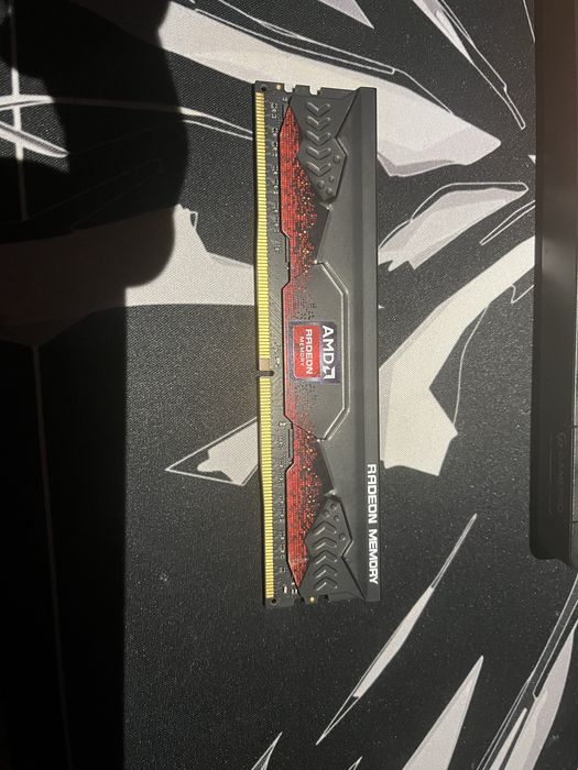 Оперативна памʼять Amd radeon ddr4 3200 mhz 2x8gb