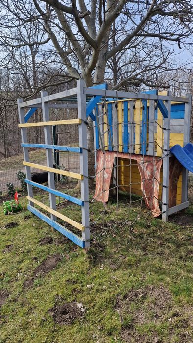 Plac zabaw/ małpi gaj